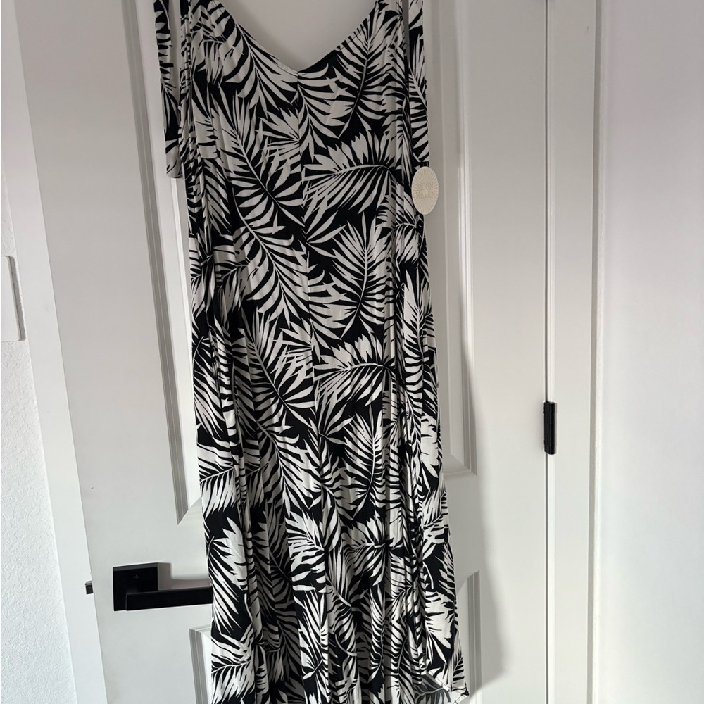 Moon Maven Black and White Jump Suit